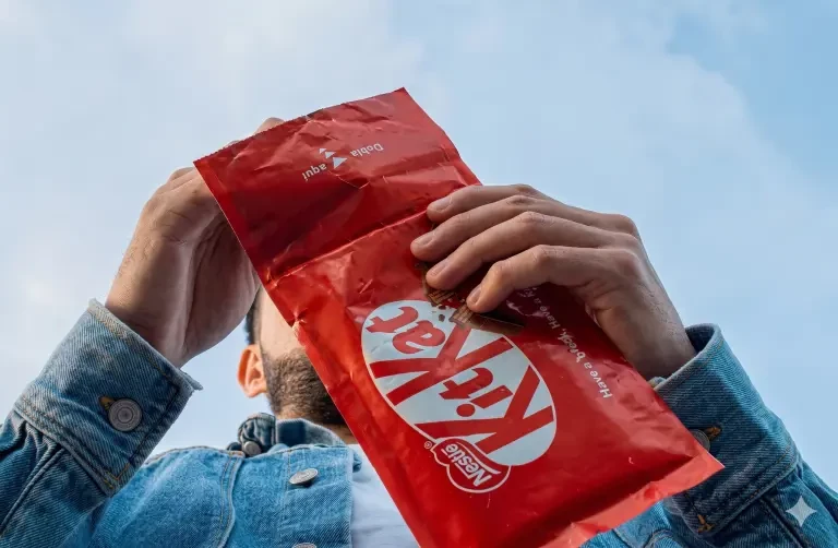 kitkat-break-mode-emballage-anti-notifications-3-768x502jpeg-1778059840.webp