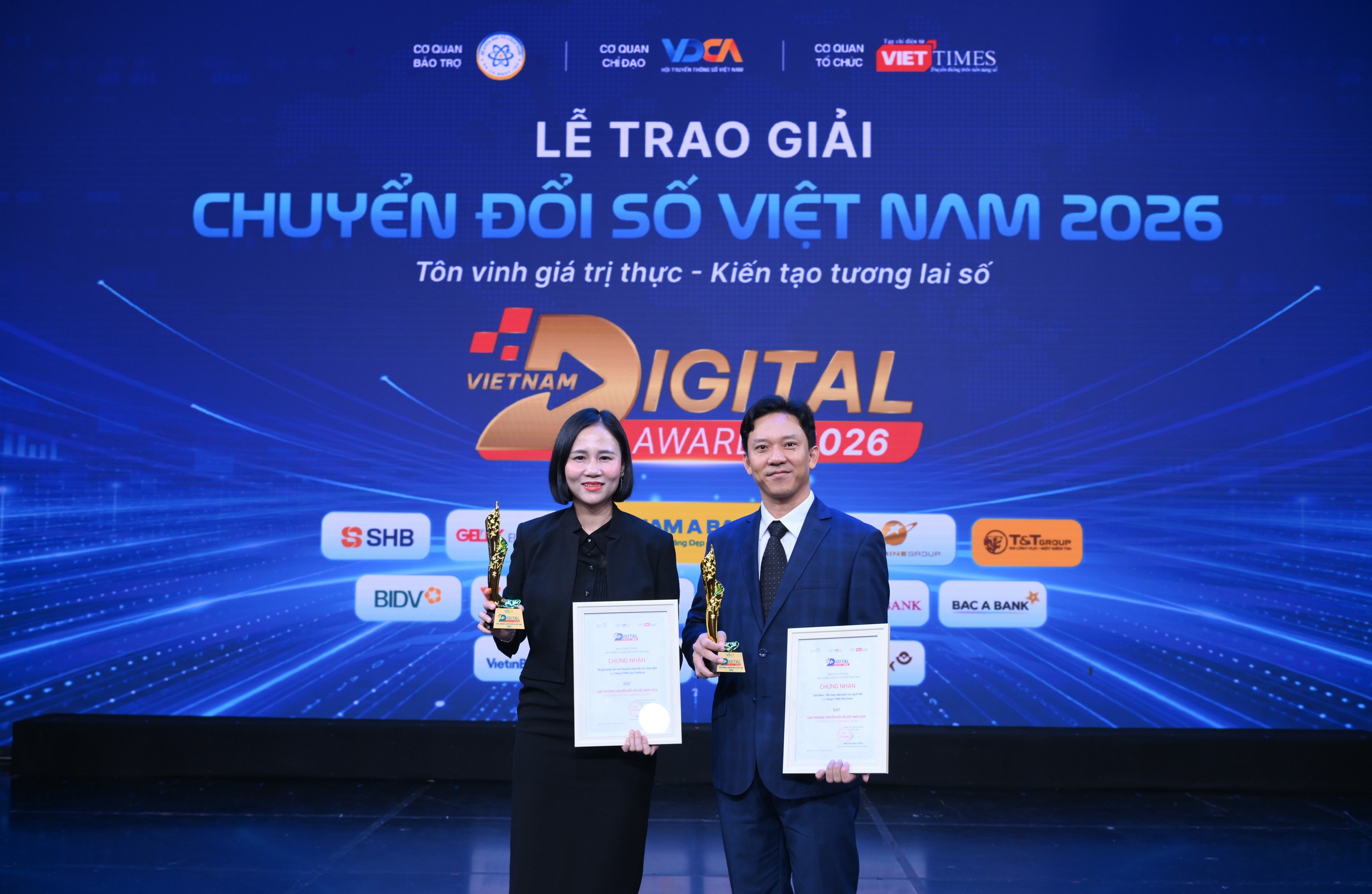 zalo-dat-giai-thuong-kep-nho-hieu-qua-xuat-sac-khi-dua-cong-nghe-vao-cuoc-song-1-1792137875.jpg