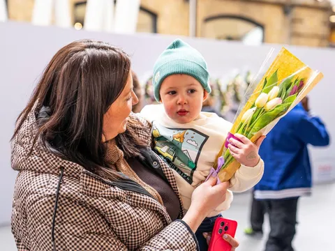 Tesco biến billboard thành vườn hoa, khẳng định sức mạnh của quảng cáo ngoài trời