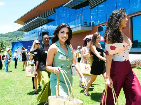 Thí sinh Miss World choáng ngợp trước vẻ đẹp của Anara Bình Tiên