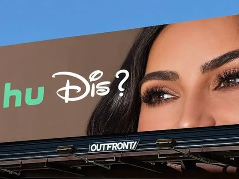 Hulu x Disney+: Cú bắt tay biến tên thương hiệu thành ý tưởng quảng cáo độc đáo ✨